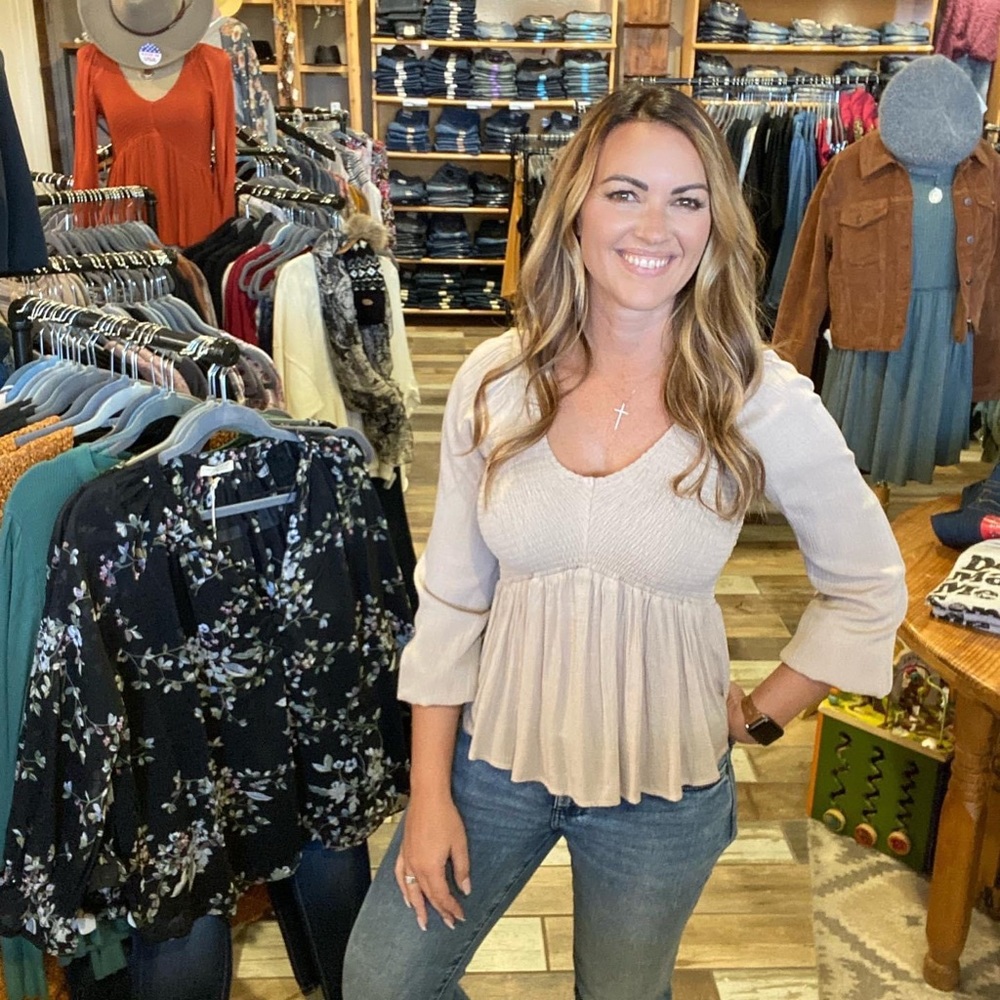 Meet your Posher, Tegan